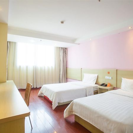 7Days Inn Qingdao Development Zone Jinshatan 部屋 写真