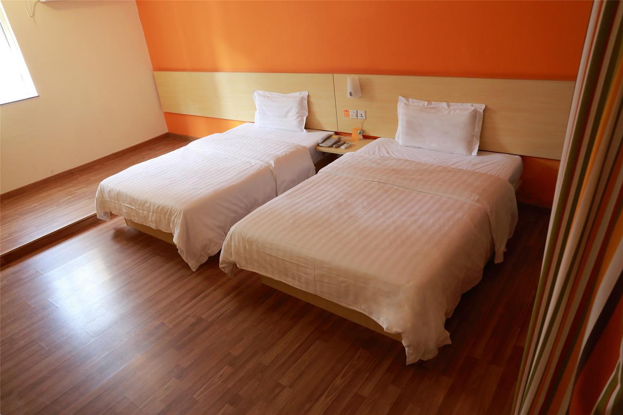 7Days Inn Qingdao Development Zone Jinshatan エクステリア 写真