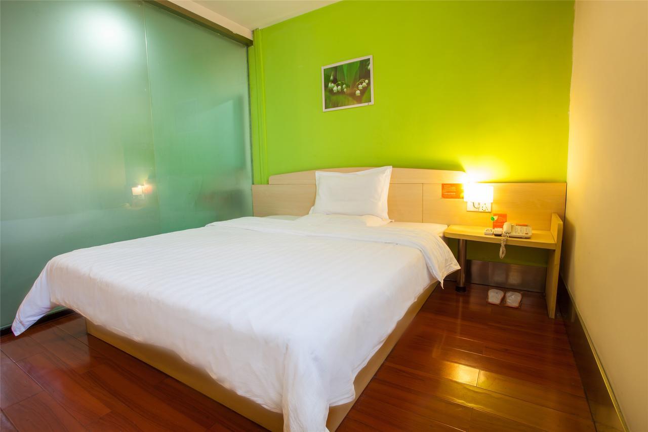 7Days Inn Qingdao Development Zone Jinshatan 部屋 写真