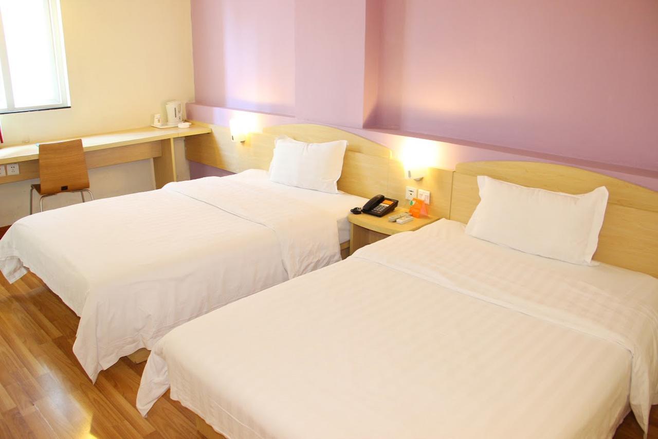 7Days Inn Qingdao Development Zone Jinshatan エクステリア 写真